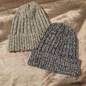 Cozy Knit Beanie Set - Gray and Cream